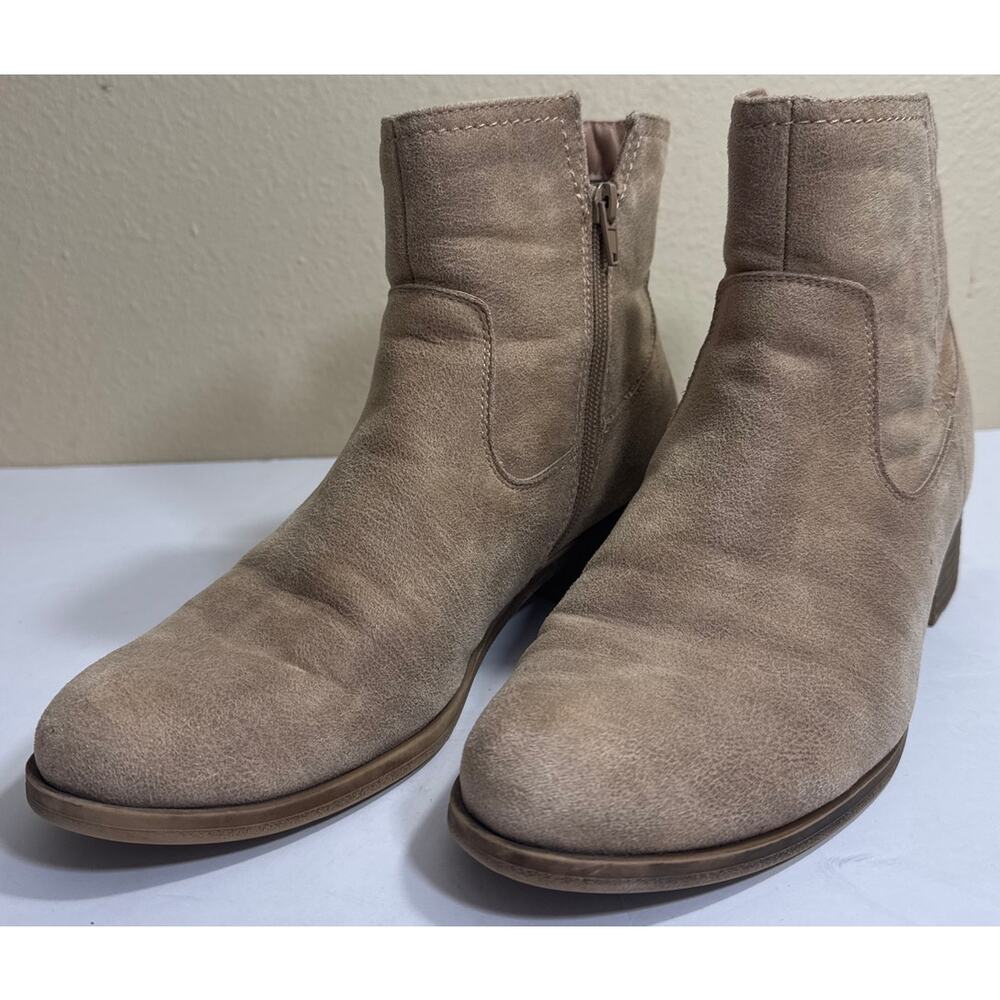 Frye & Co. Women's Estrelia Tan Stacked Heel Ankle Booties - Size 10 Wide